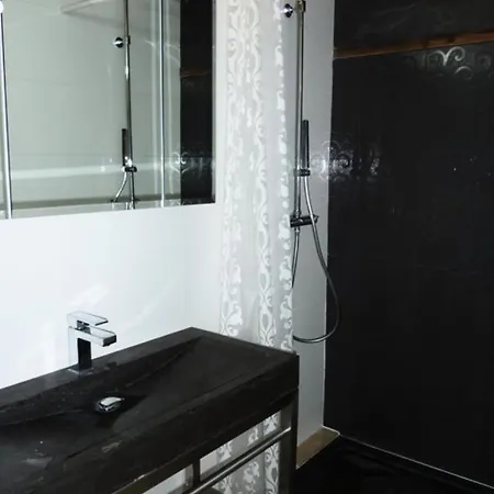 Du Lou - Confortable 2 Pieces 5 Personnes Au Pied Des Pistes Mae-7578 *